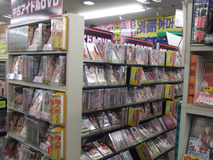 DVD�R�[�i�[