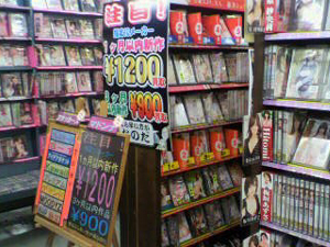 DVD�R�[�i�[